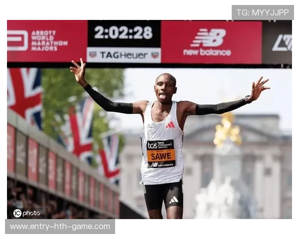 伦敦马拉松跑者创纪录，关注焦点集中，伦敦马拉松视频全程回放